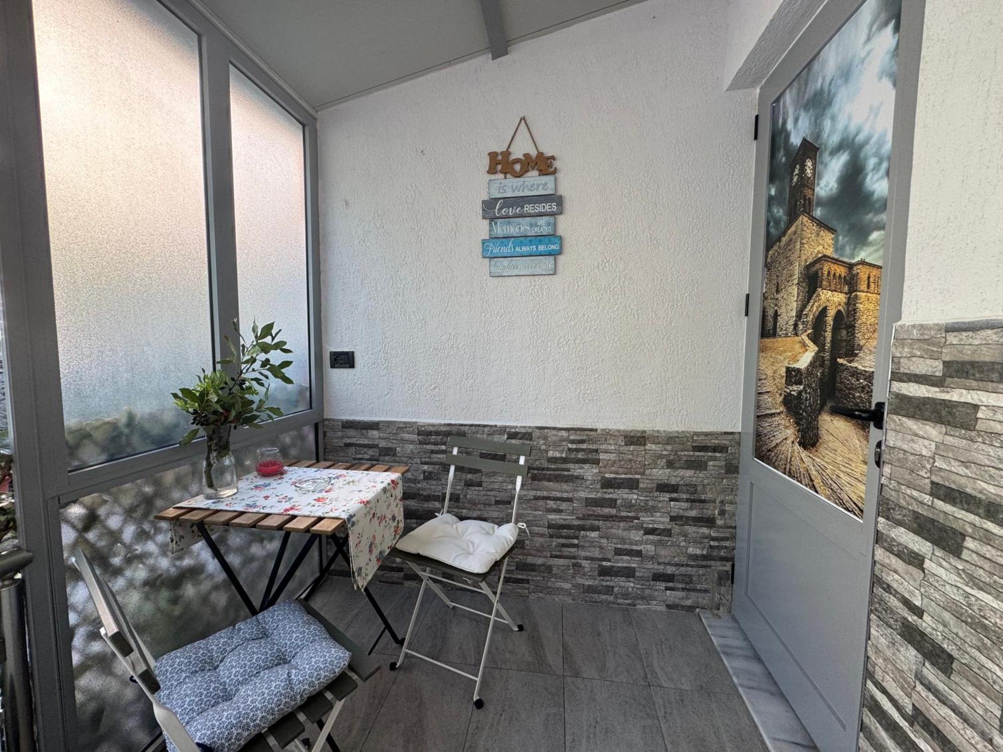Double17 Apartaments Gjirokastër Eksteriør bilde